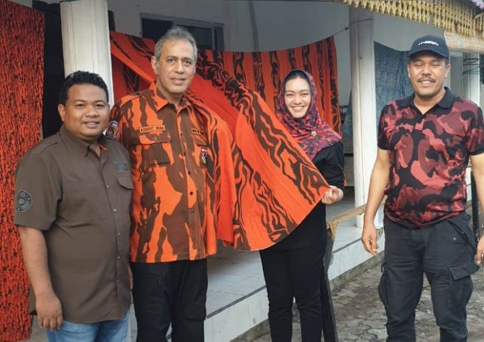 Terinspirasi Ayah, Sri Silvisa Berhasil Desain Batik Kito